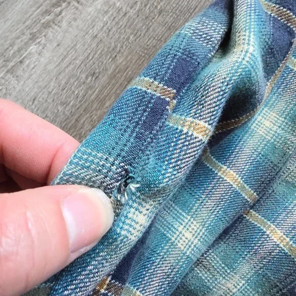 Woolrich Flannel Shirt Men Large Green Plaid Long Sleeve Button Up Flap Pockets - Picture 13 of 13